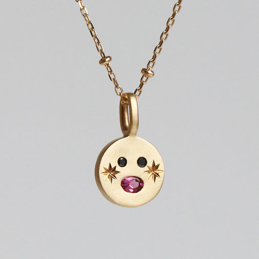 PETITE OVAL SMILE CHARM