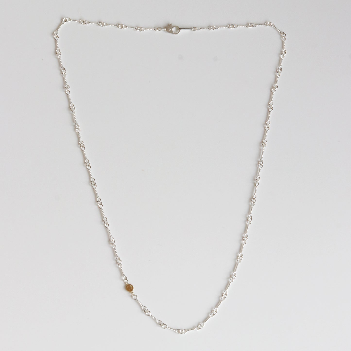 SMILEY TWIST CHAIN NECKLACE