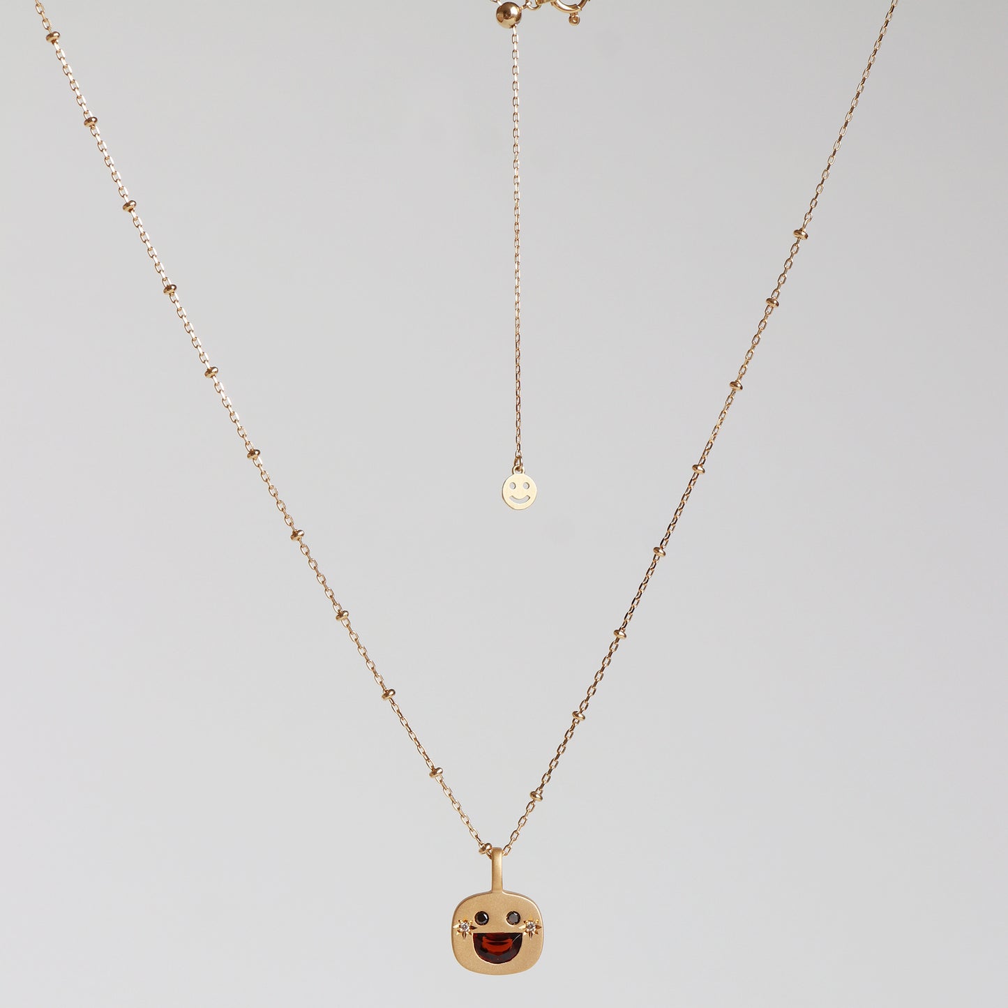 LITTLE DOTS CHAIN NECKLACE