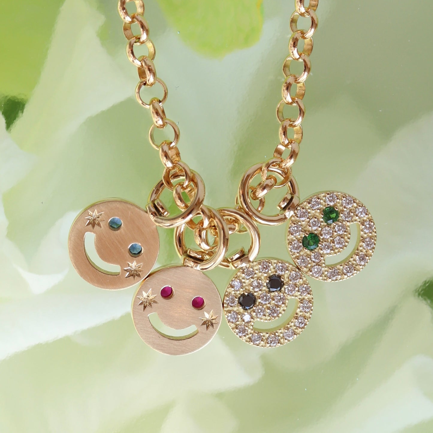 REVERSIBLE PAVE SMILE CHARM